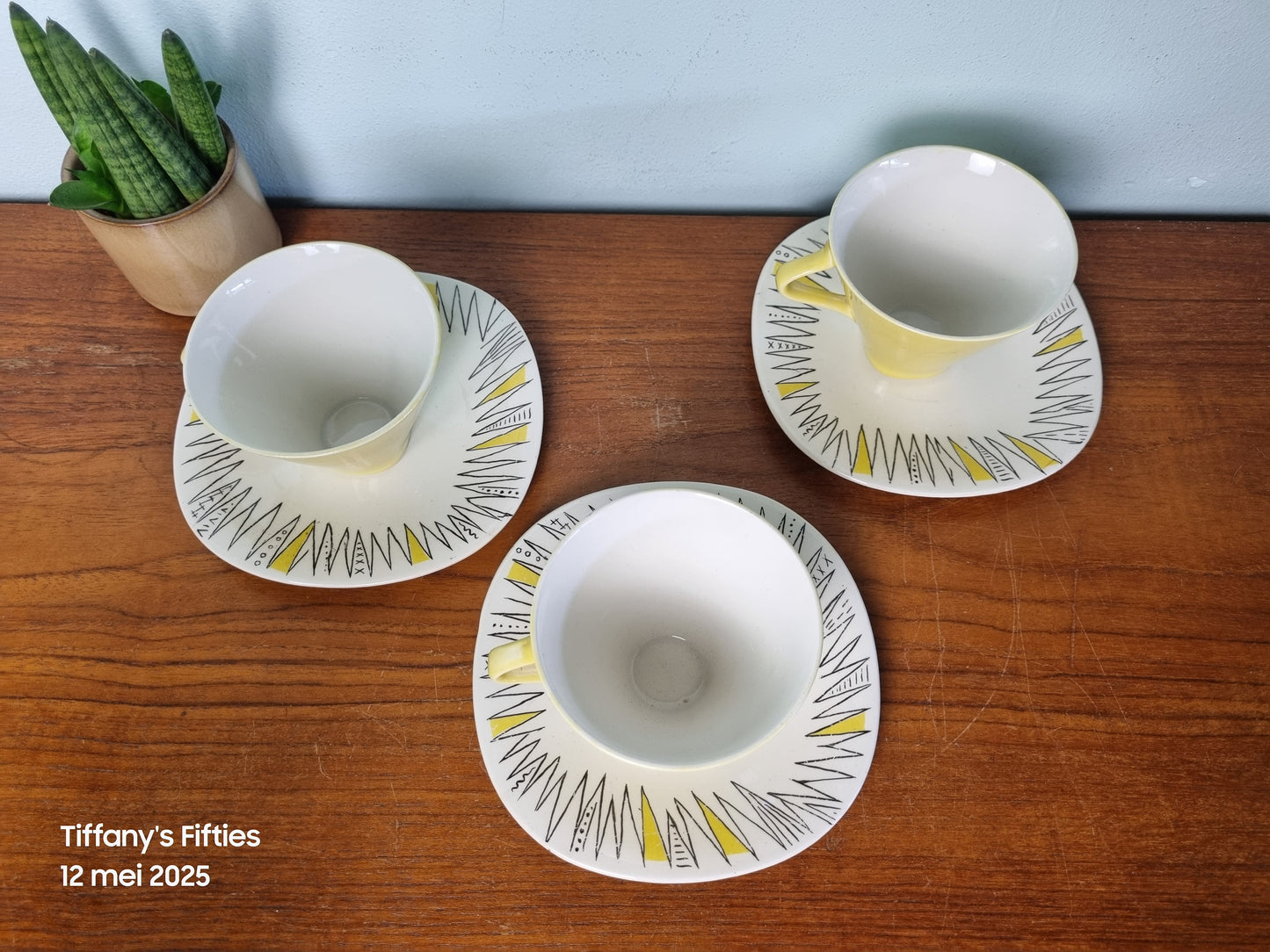 Koffiesetje Boch "Seduction" zwart-geel zigzagdecor