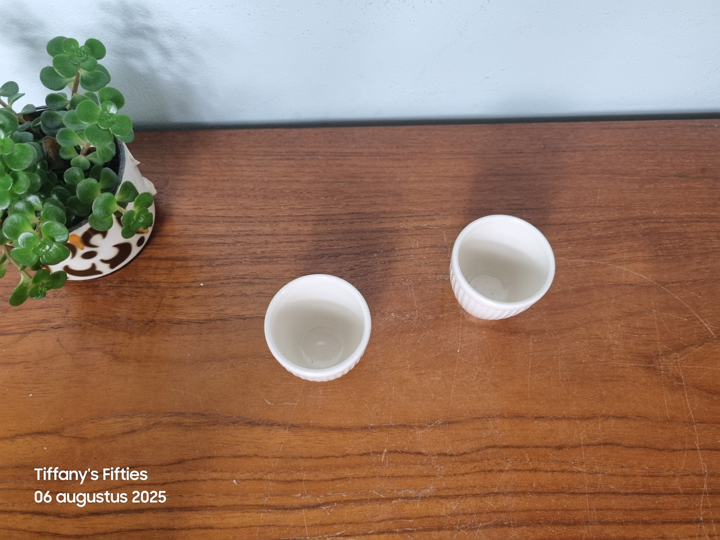 Eierdopje Wedgwood cremewit