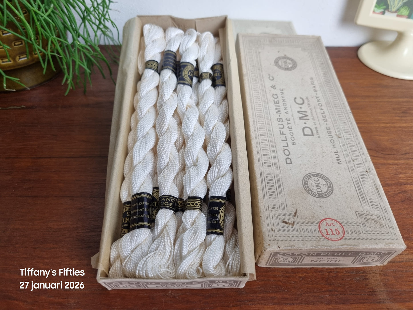 Vintage DMC Coton Perlé borduurgaren Blanc Neige nr. 5 – originele doos