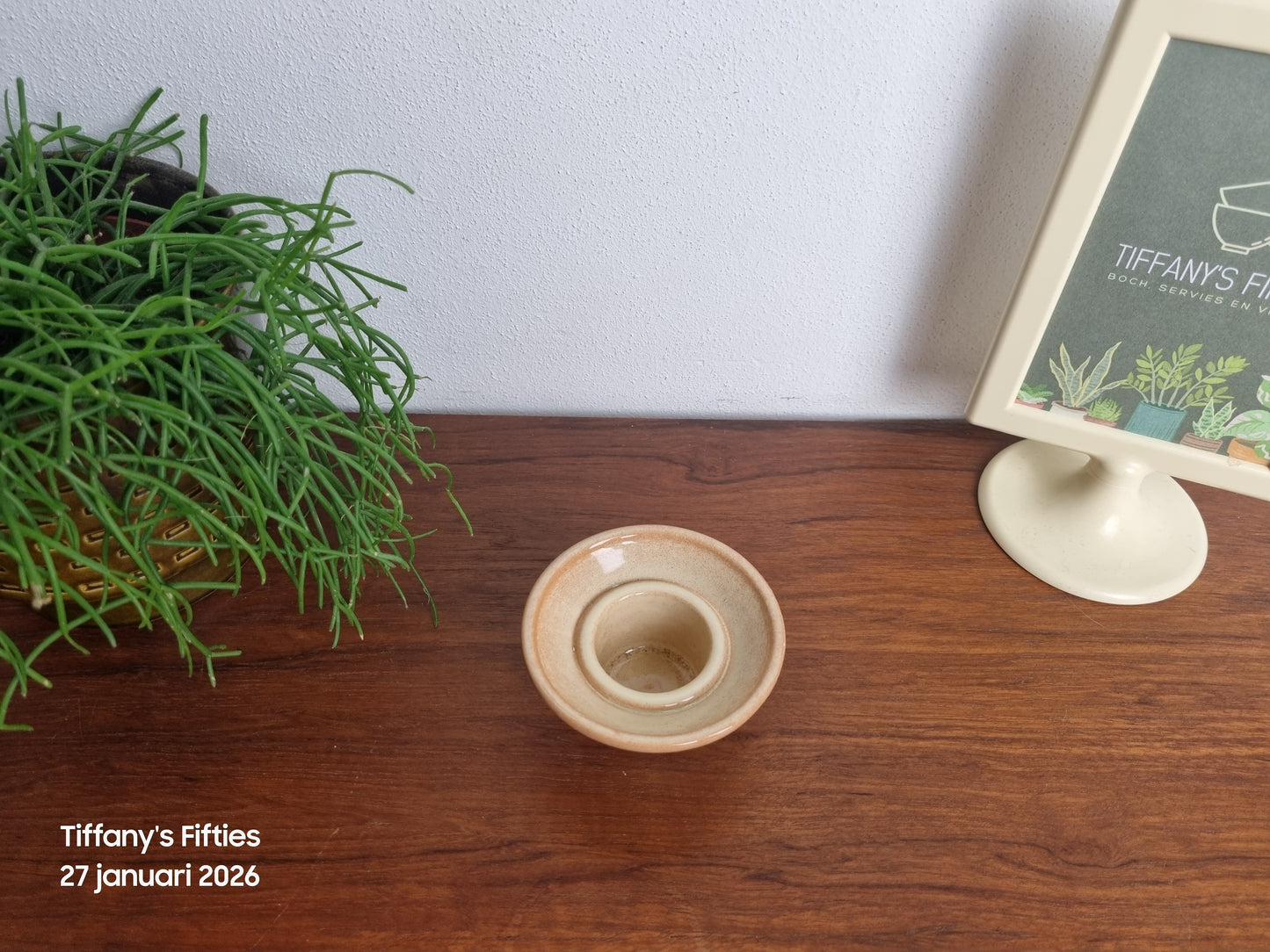 Eierdopje Huizen Holland beige