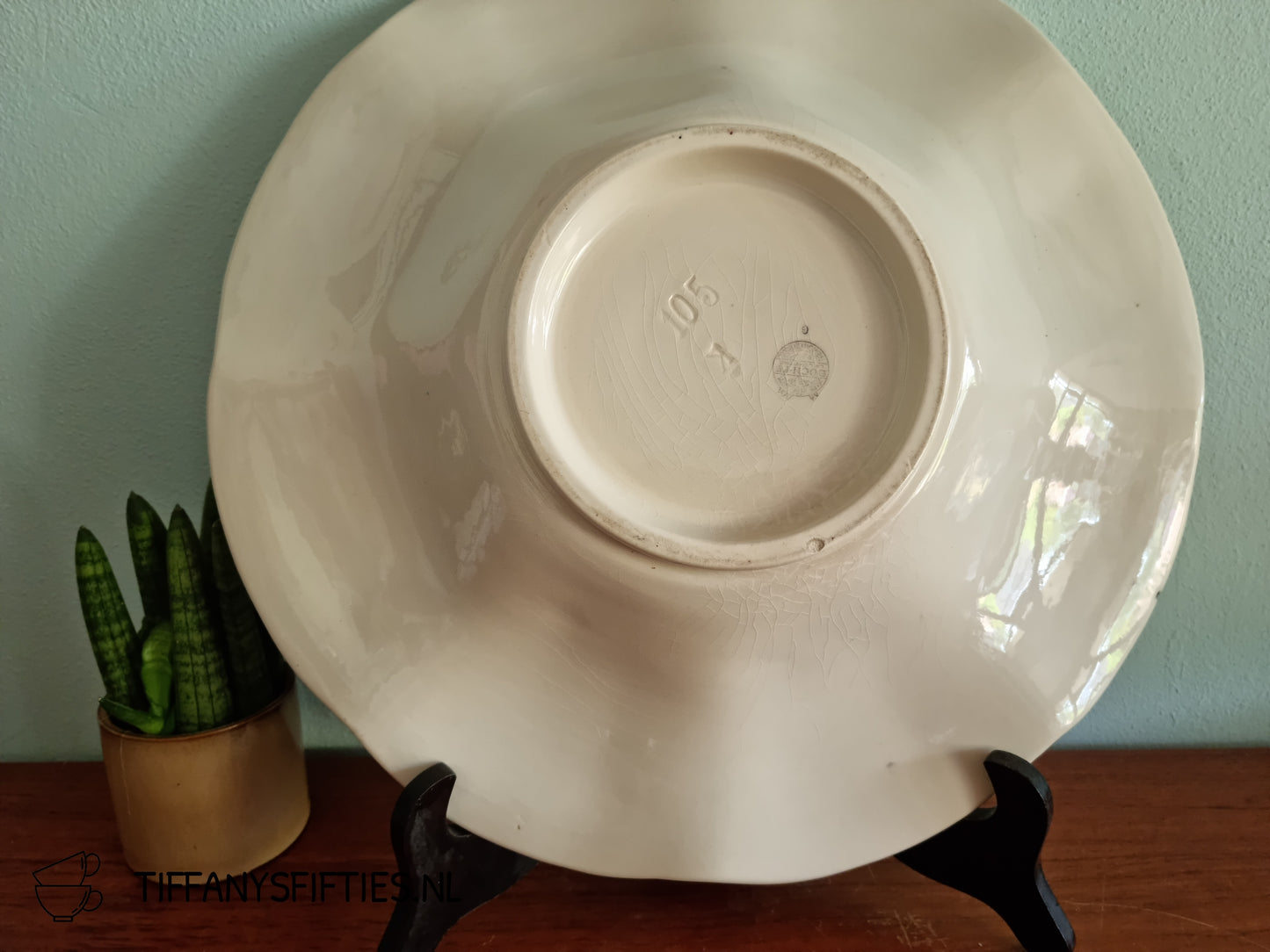 Grote schaal Boch Chevalier geel met bloemen