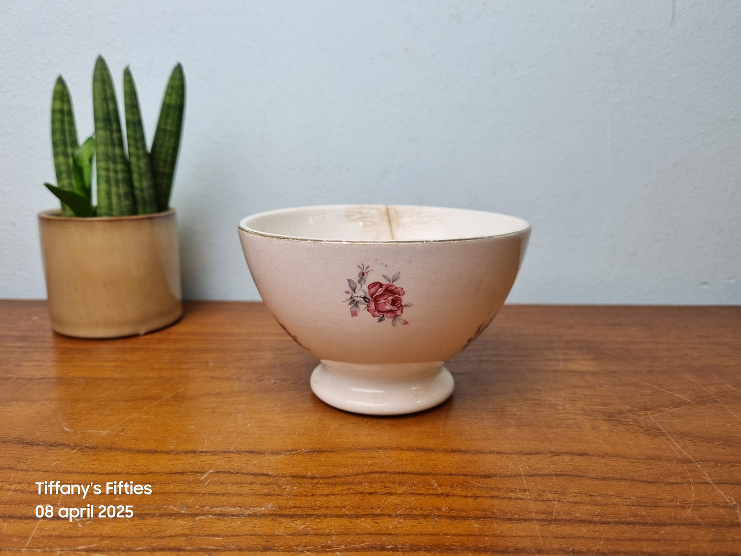 Spoelkom Boch met bloemen