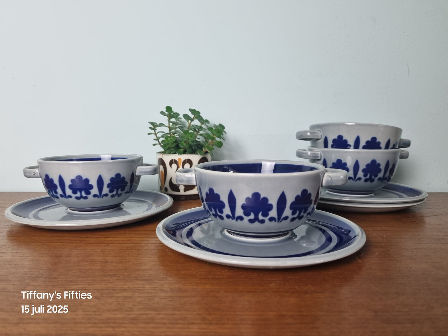 Soepkom met schotel Boch "Menuet" Baltic