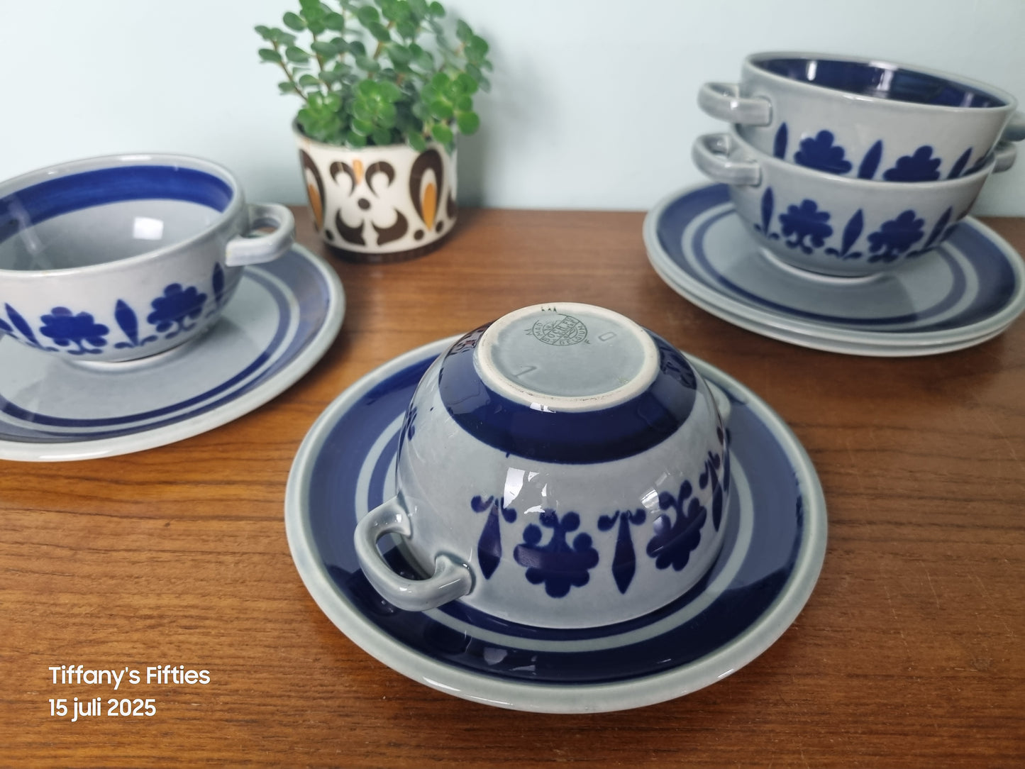 Soepkom met schotel Boch "Menuet" Baltic