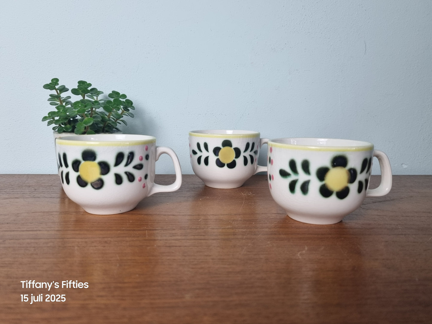 Kopje Boch "Menuet" Summertime