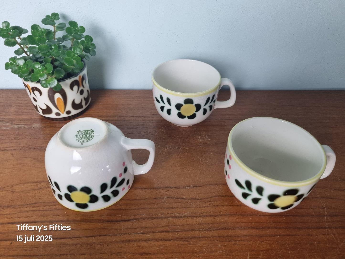 Kopje Boch "Menuet" Summertime