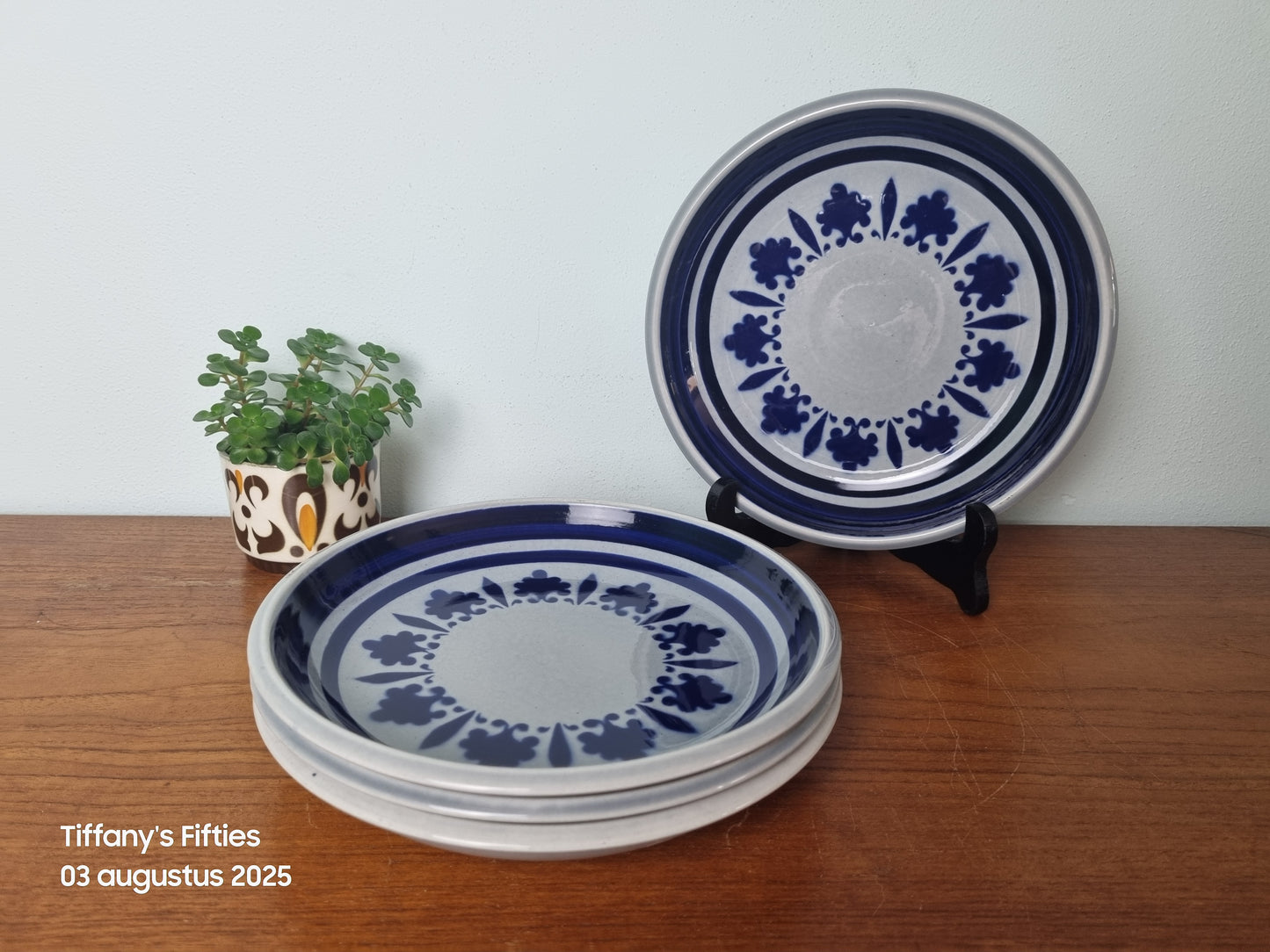 Diep bord Boch "Menuet" Baltic