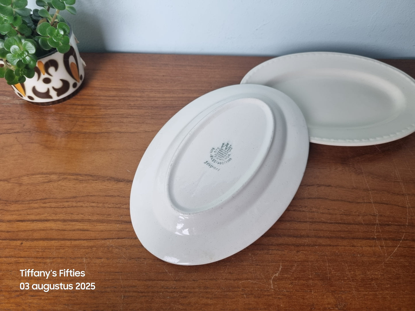 Ovaal schaaltje VVB Elsterwerda wit