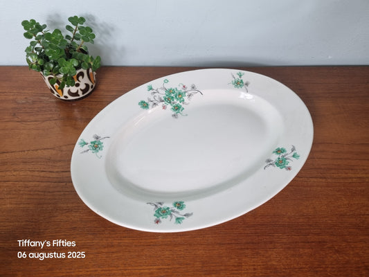 Ovale schaal P. Regout groene bloemen