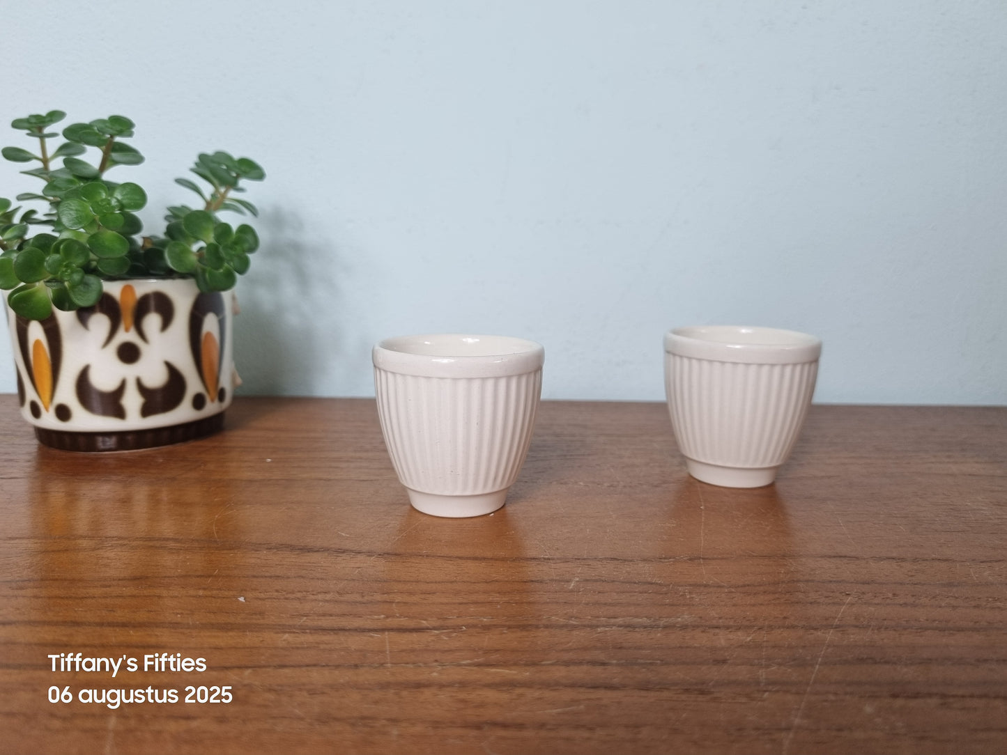 Eierdopje Wedgwood cremewit