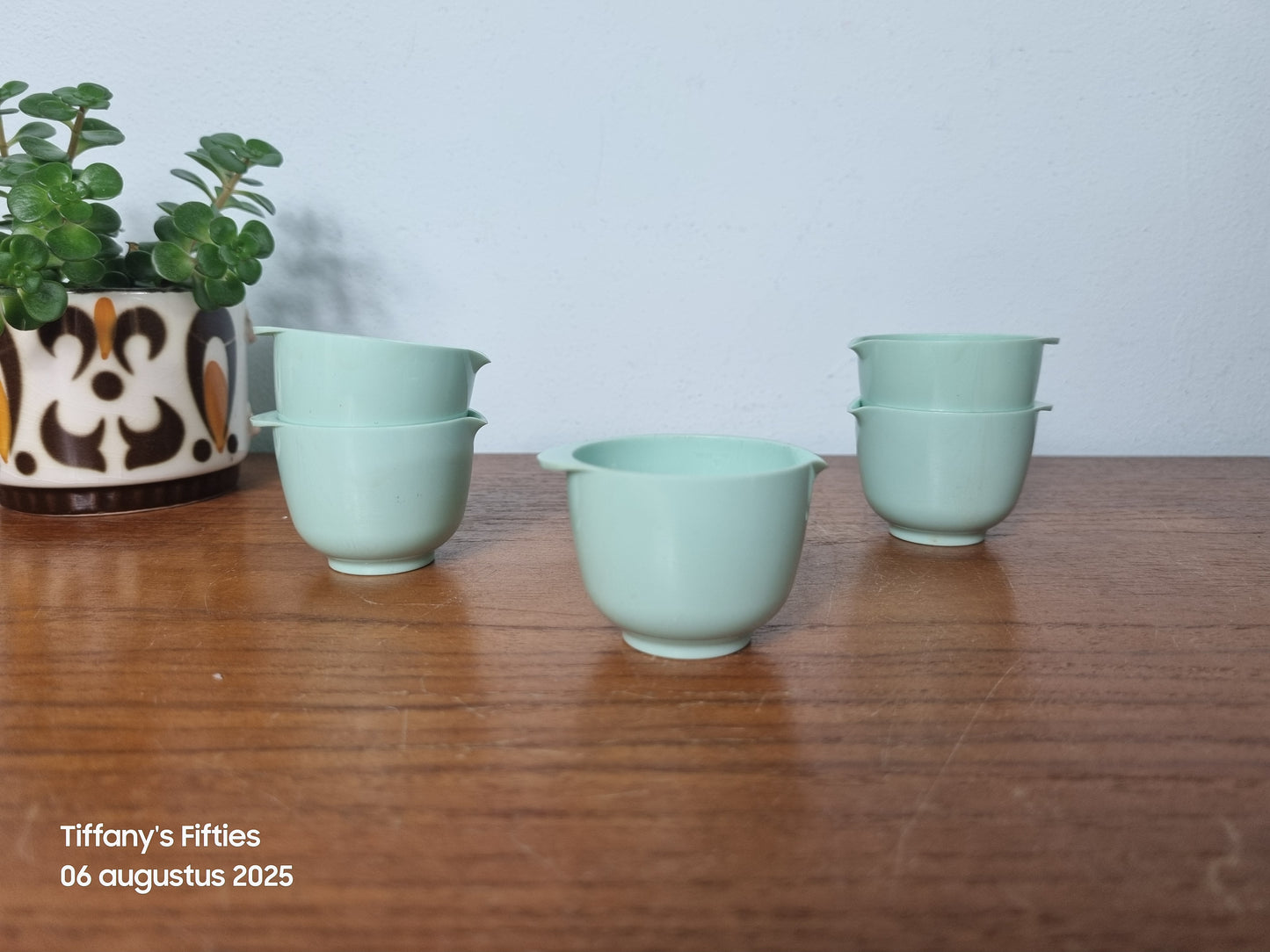 Pastelgroen melamine eierdopje Mepal