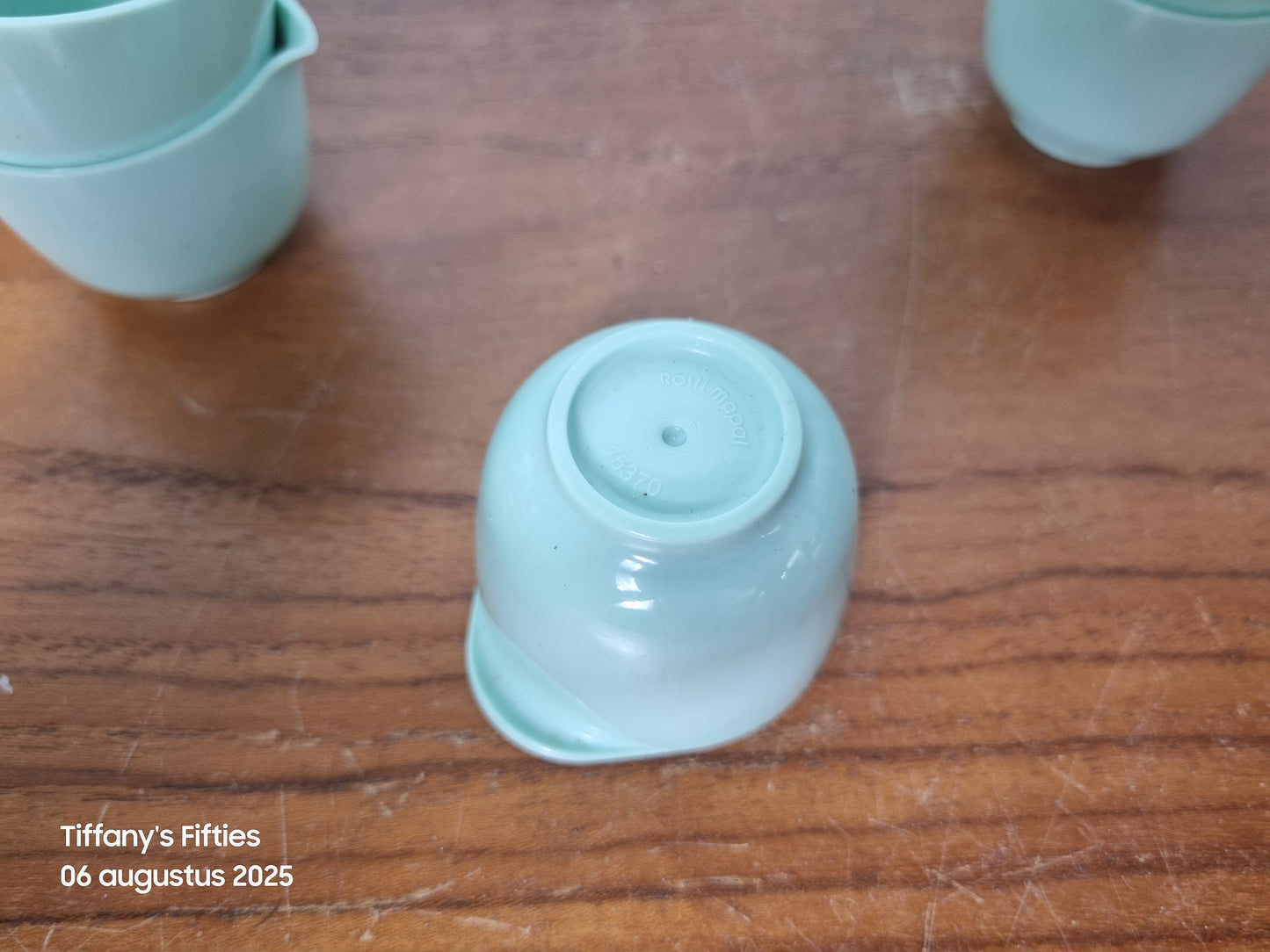 Pastelgroen melamine eierdopje Mepal