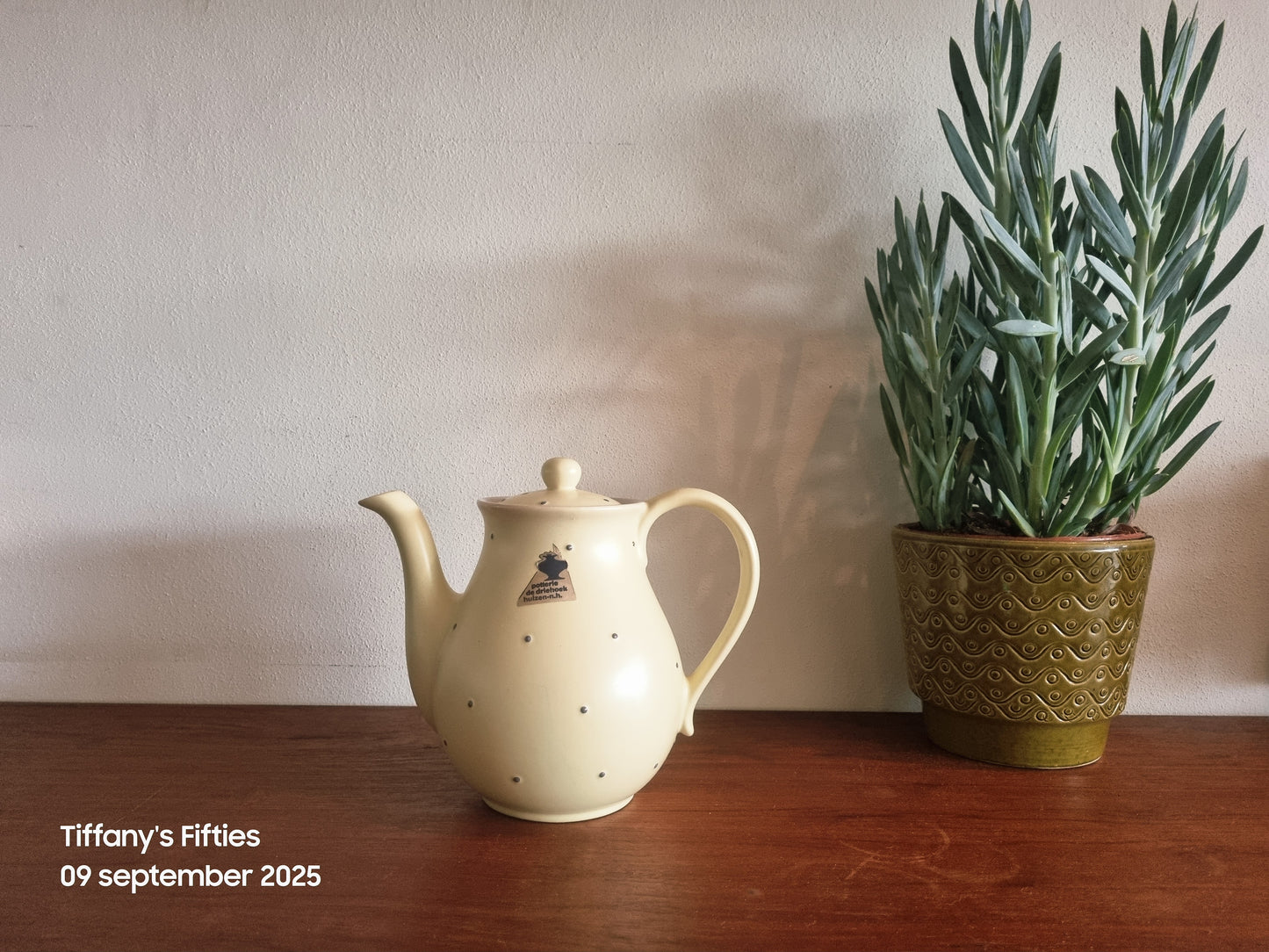 Koffiepot Huizen pastelgeel met stippen