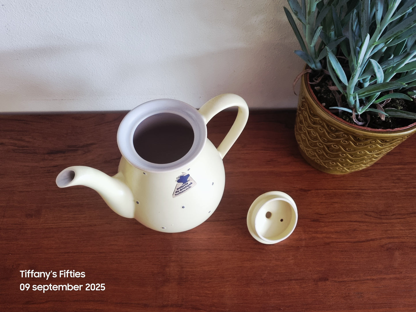 Koffiepot Huizen pastelgeel met stippen