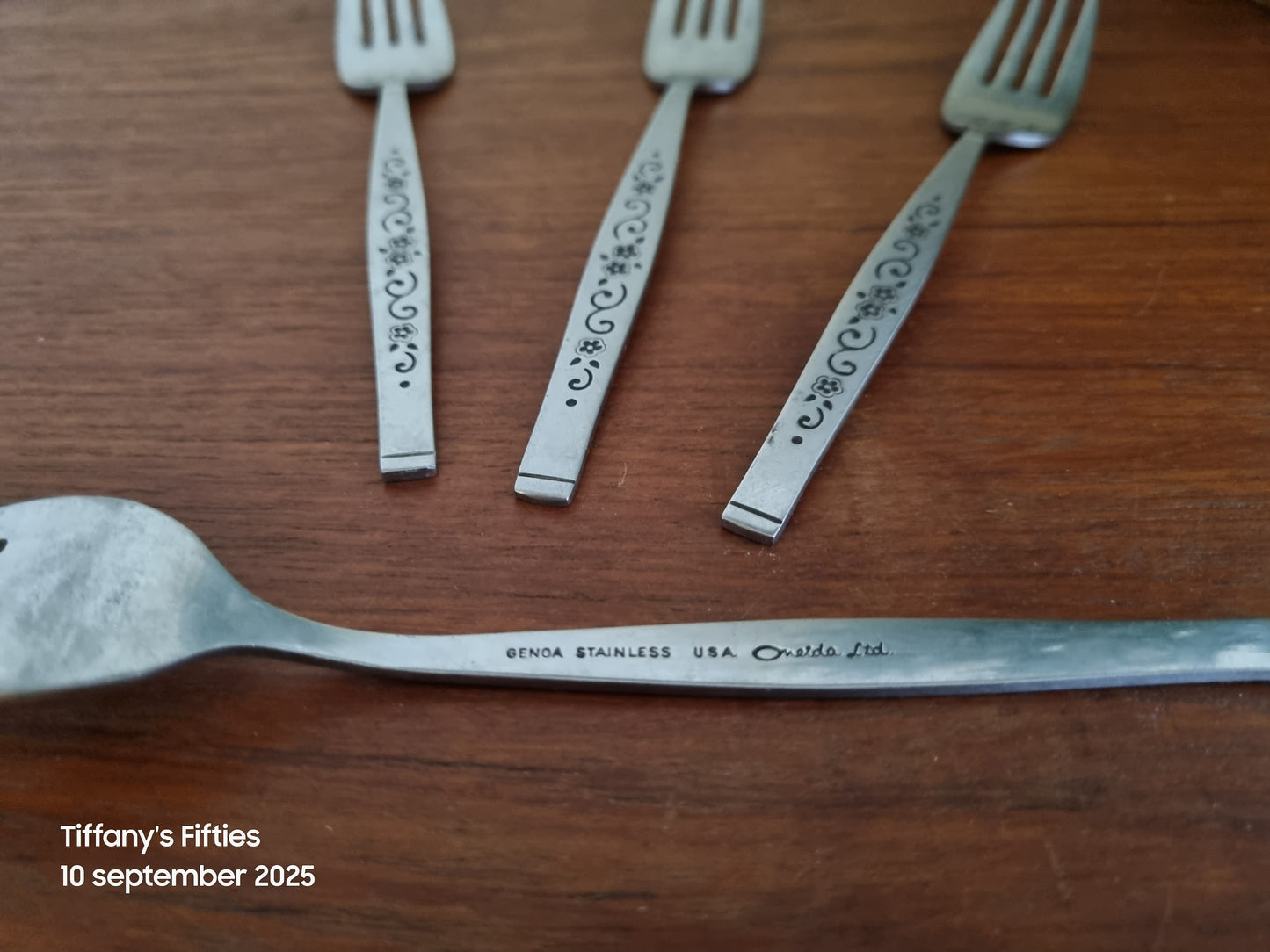 Set 4 vintage vorken Oneida met bloemen