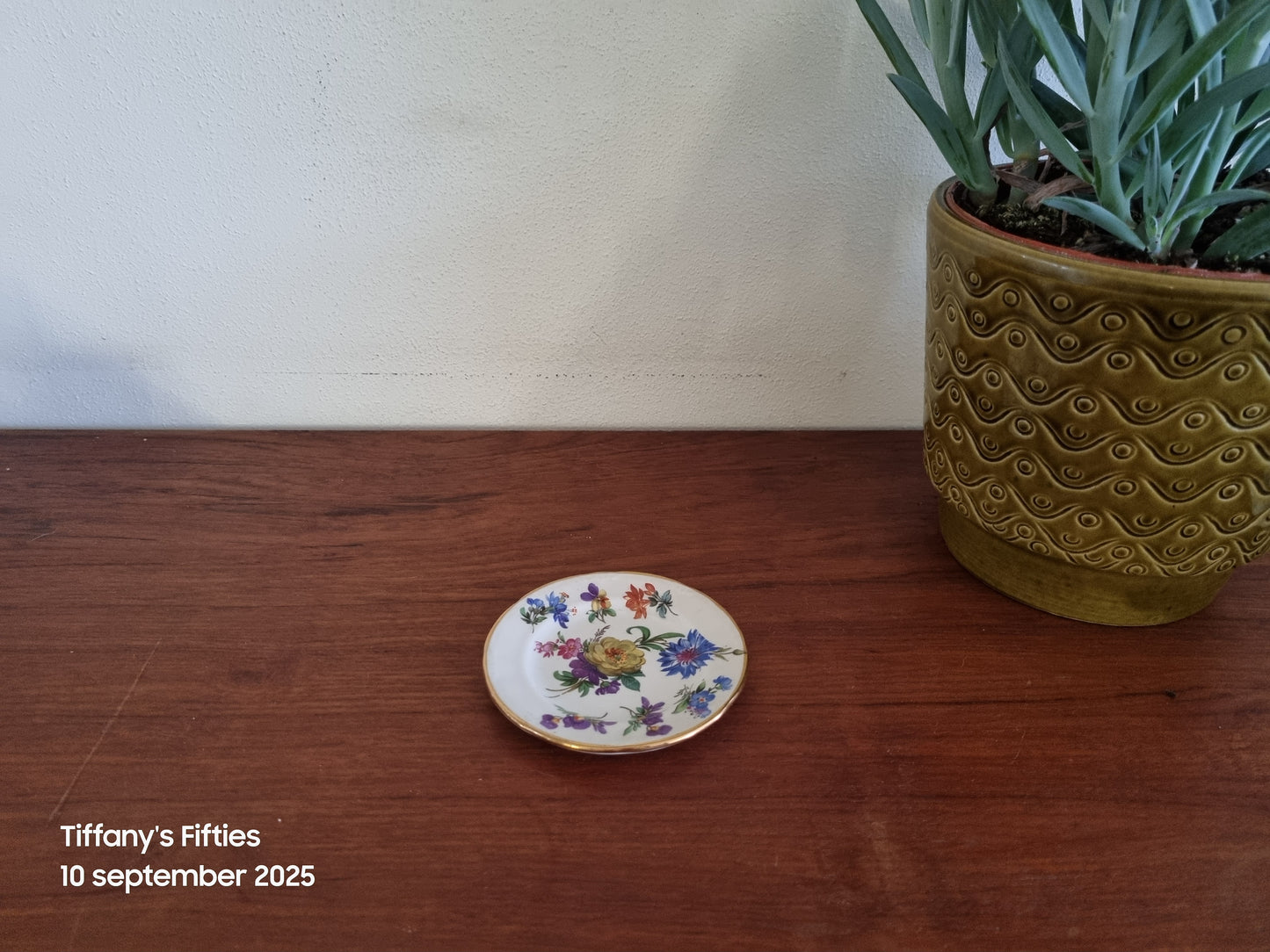 Petit-four schaaltje Boch Fleurs de Saxe