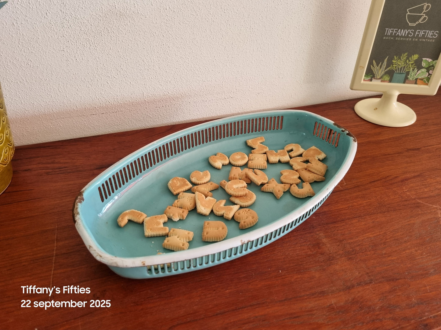 Emaille vintage broodmandje pastelgroen