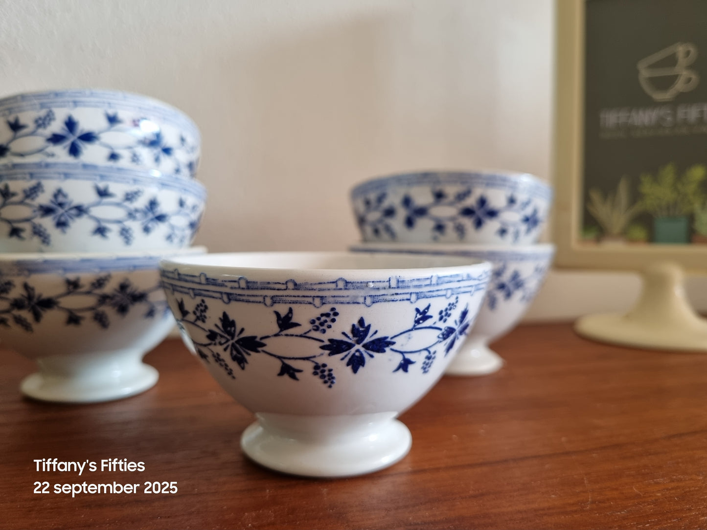 Franse spoelkom blauwe guirlande