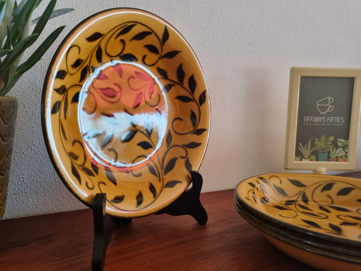 Diep bord Boch "Saturne" Sierra