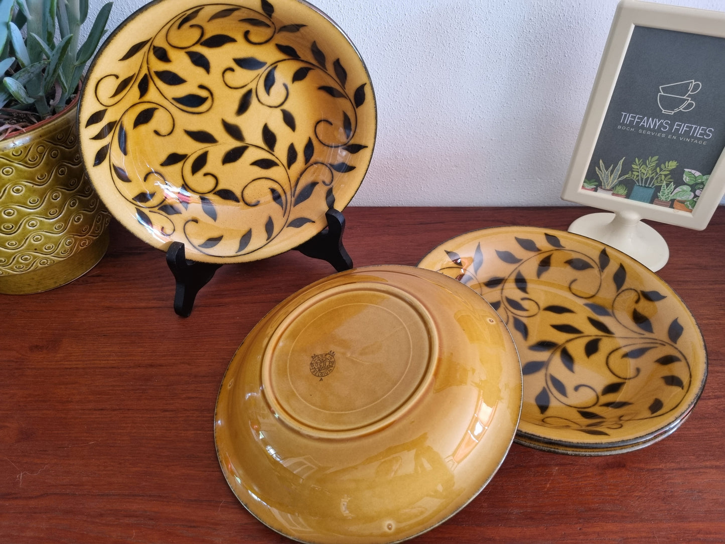 Diep bord Boch "Saturne" Sierra