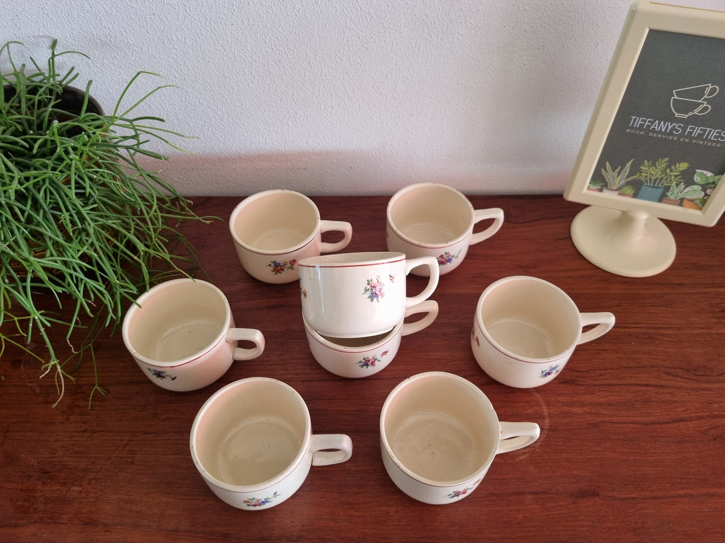 Vintage kopje met bloemetjes