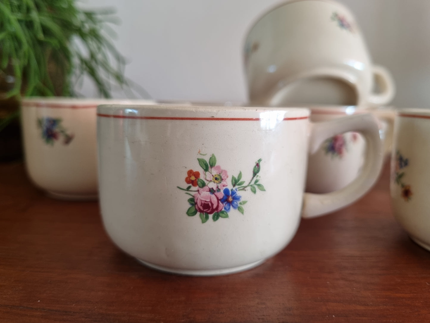 Vintage kopje met bloemetjes