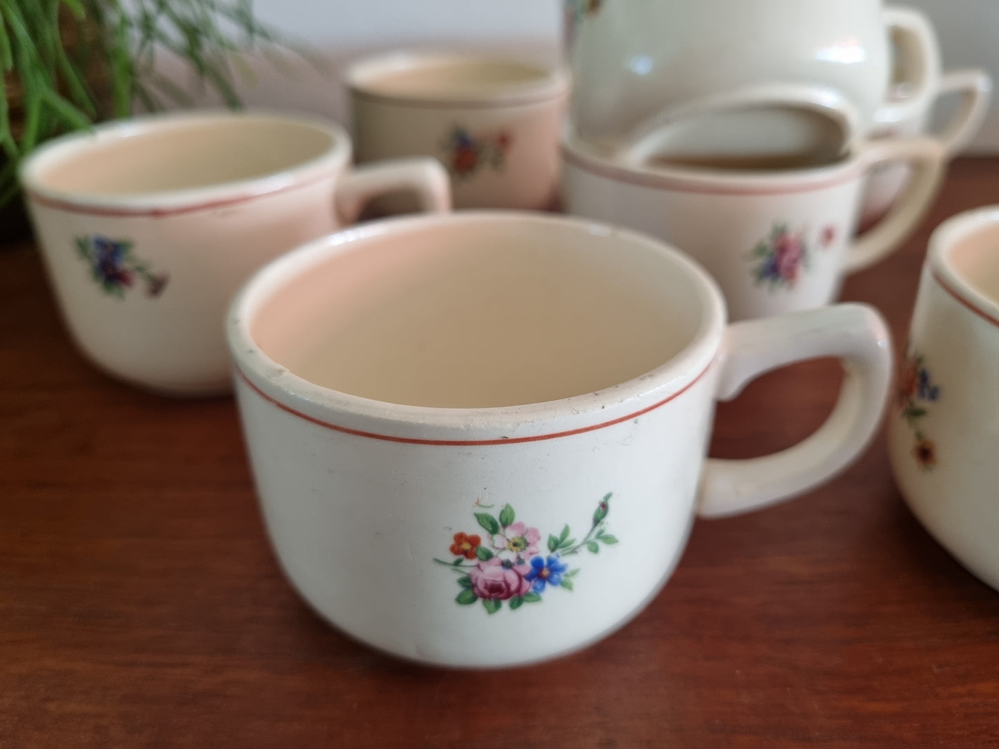 Vintage kopje met bloemetjes