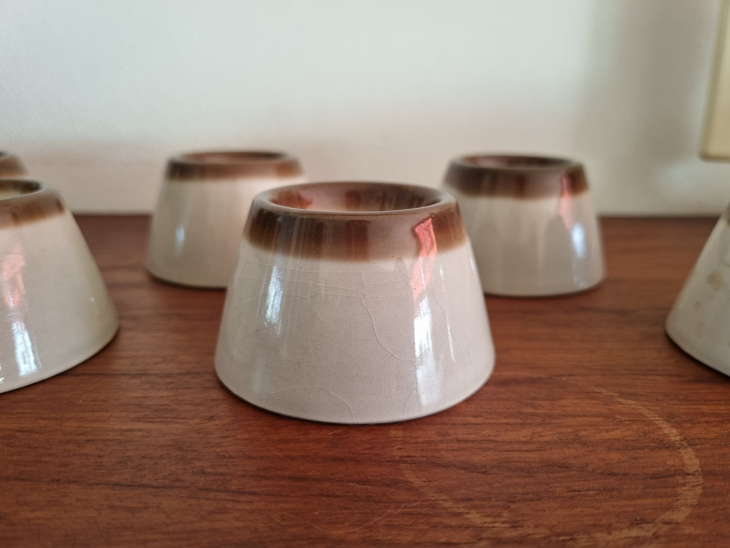 Engels eierdopje grijs-bruin