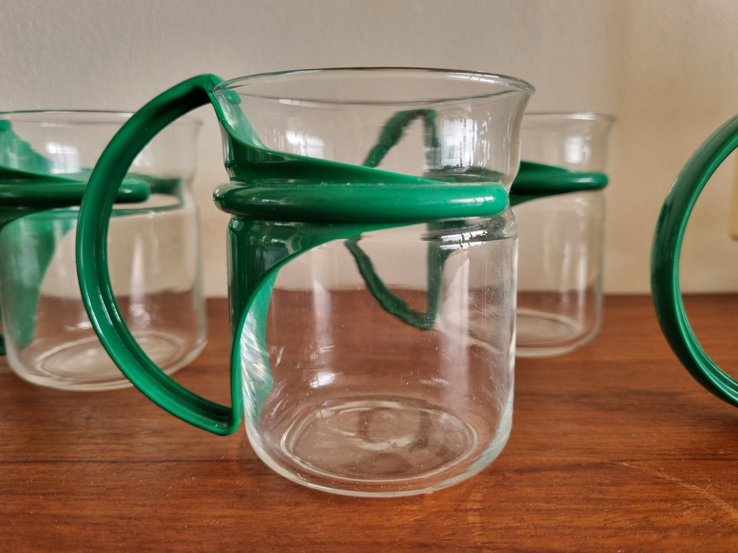 Set 4 vintage glazen groene houder