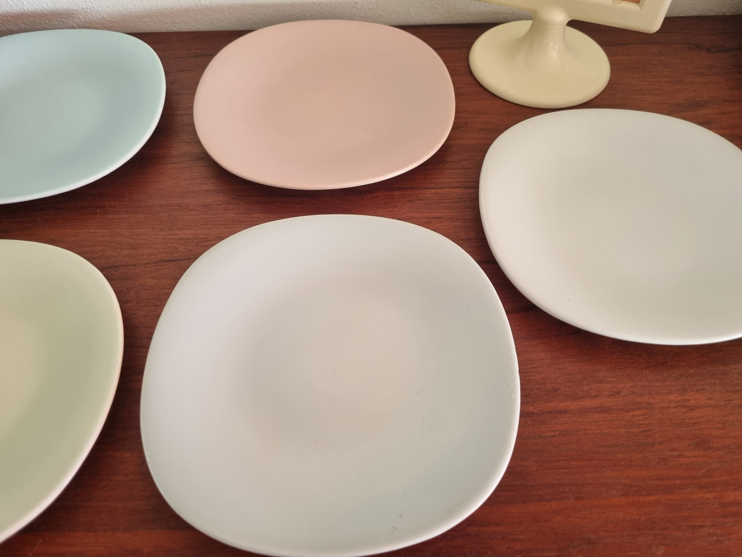 Gebaksbordjes Boch Satiné pastel