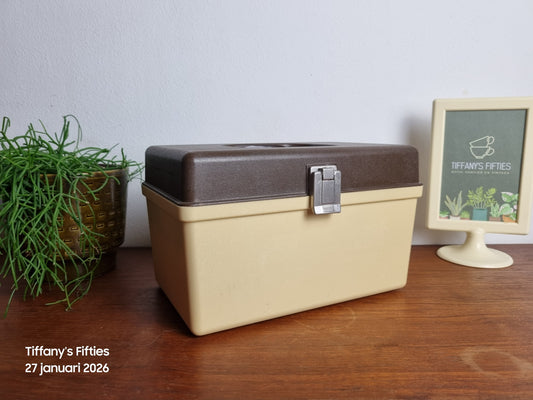 Vintage naaidoosje Curver