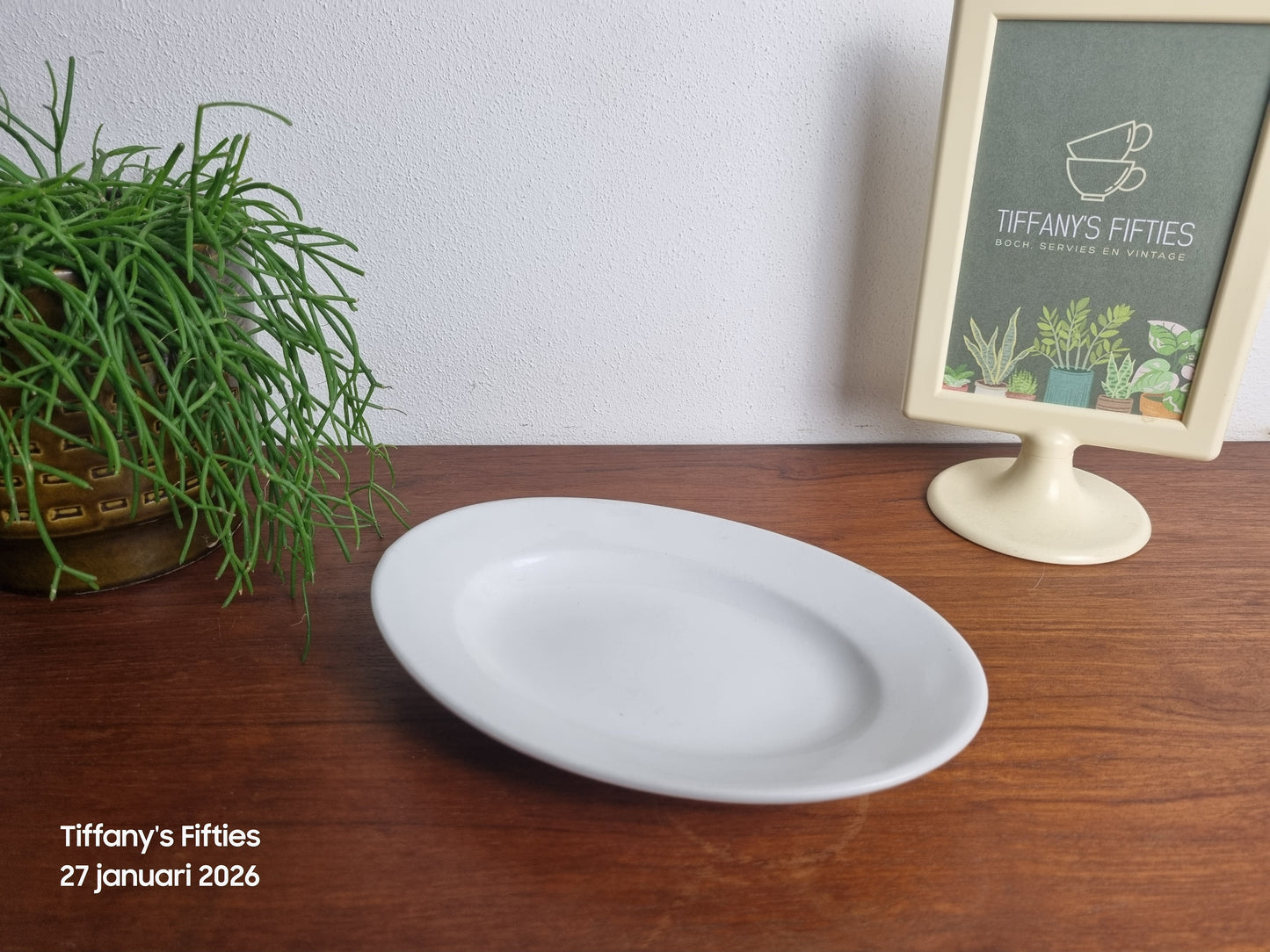 Klein ovaal schaaltje Regout wit