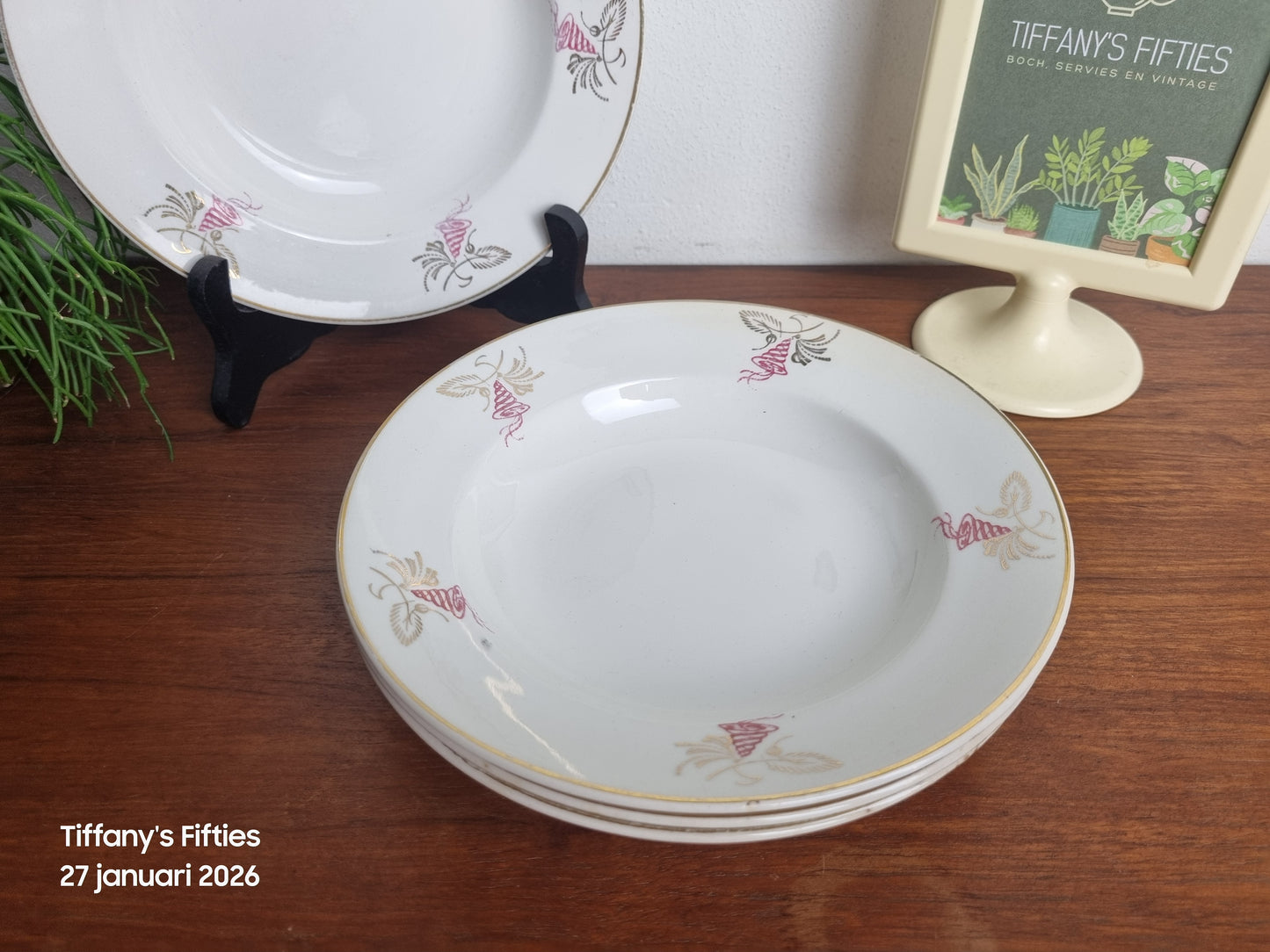 Diep bord Boch roze-gouden klokjes