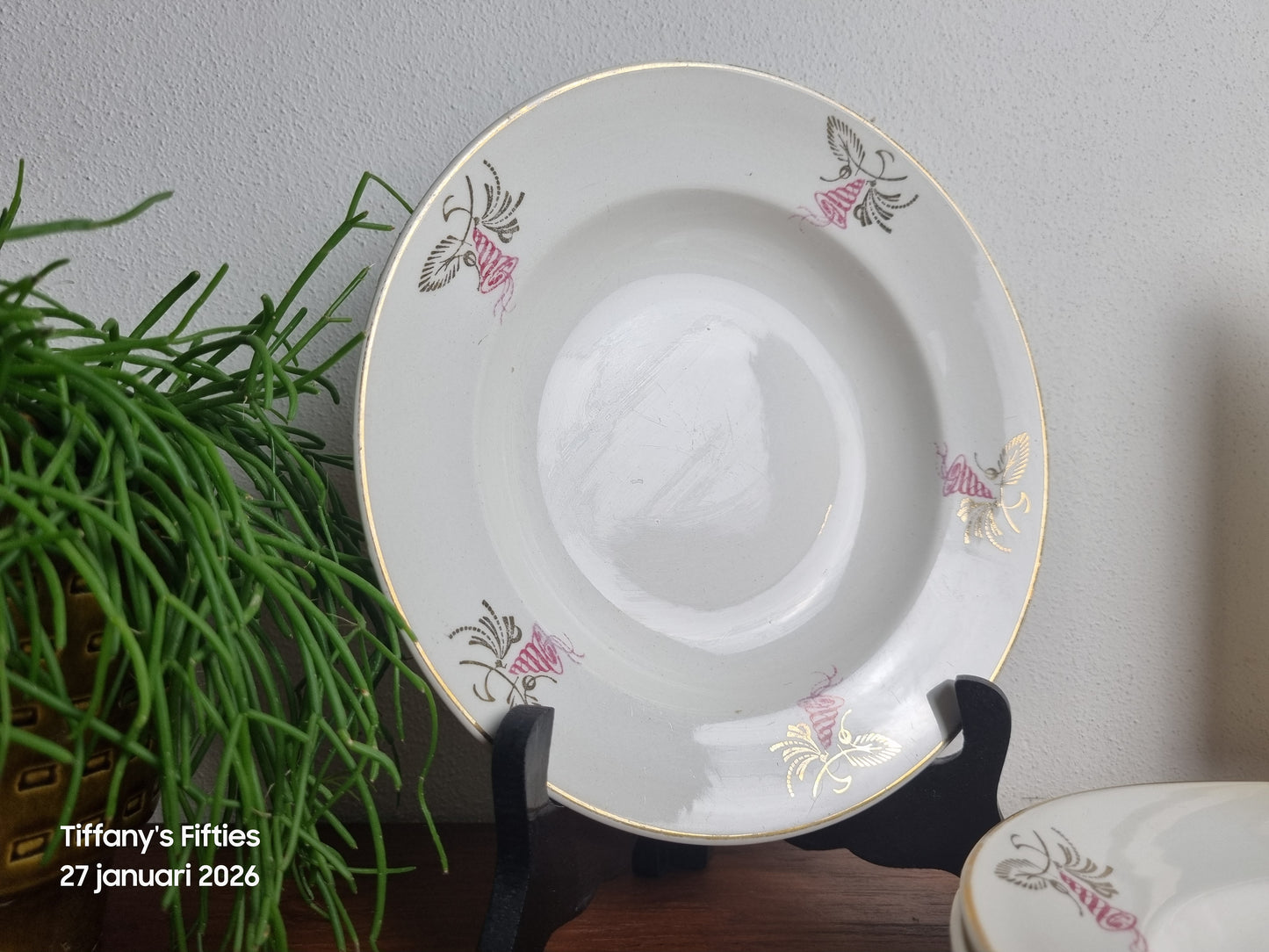 Diep bord Boch roze-gouden klokjes