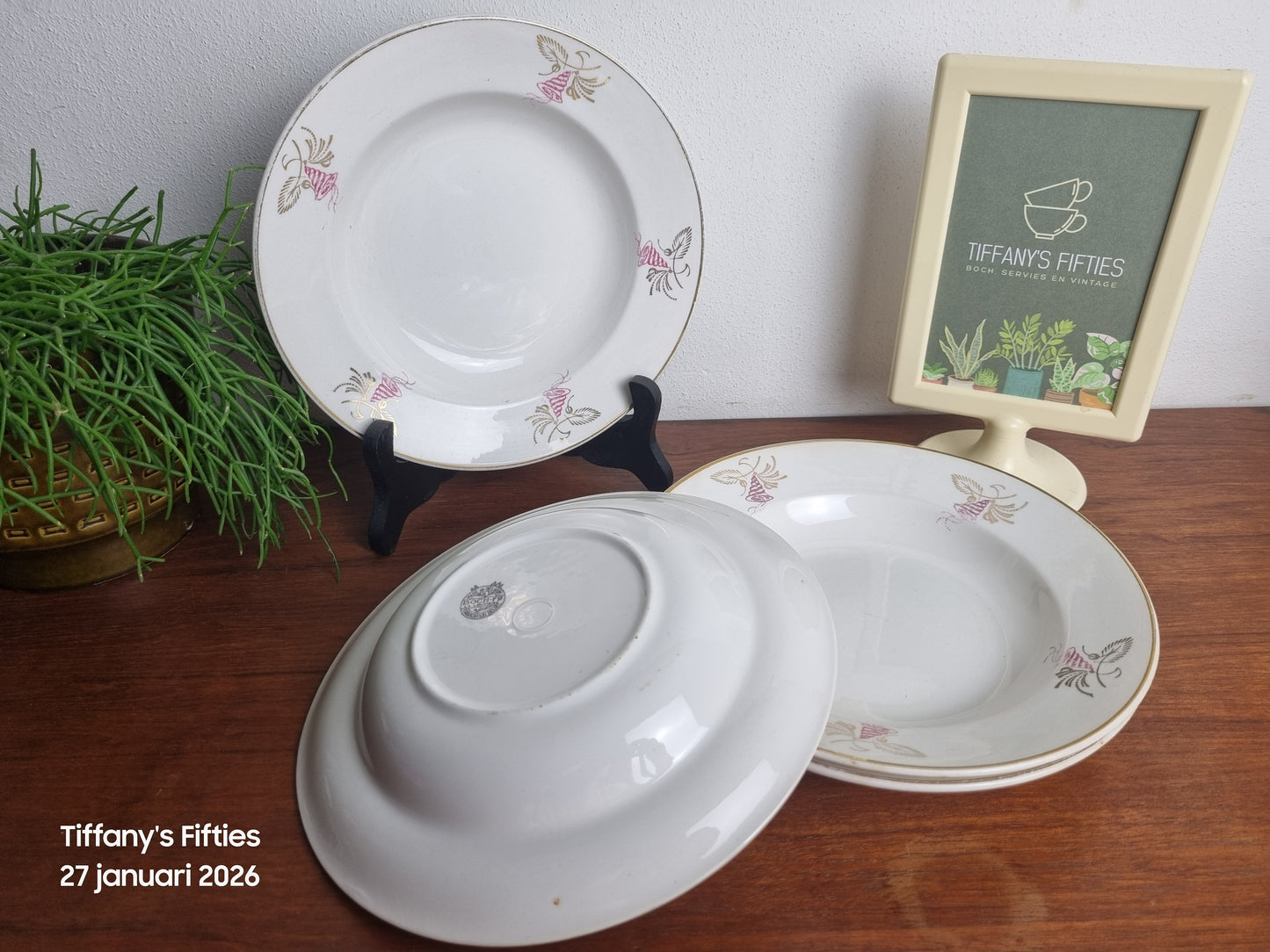 Diep bord Boch roze-gouden klokjes