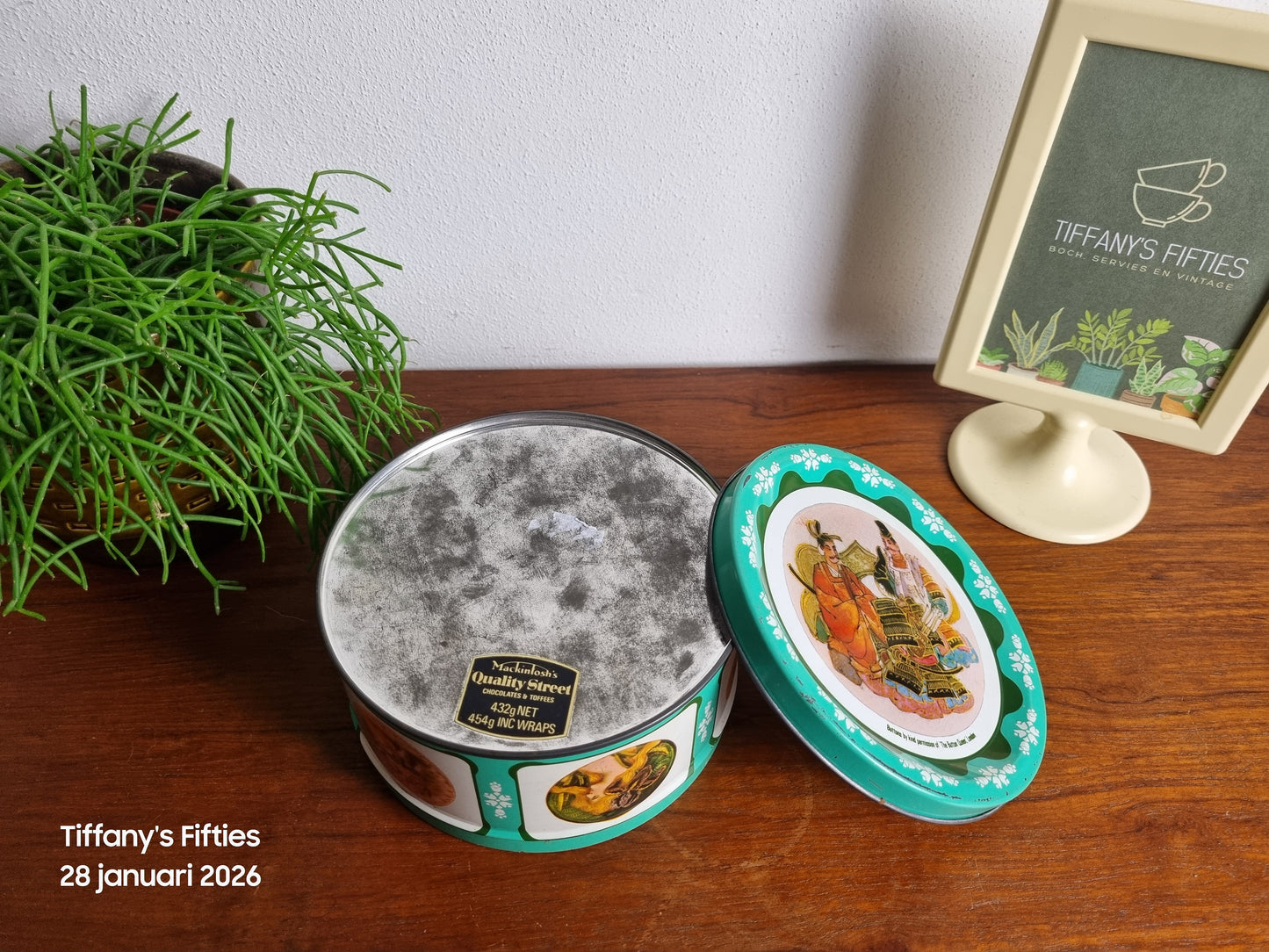 Blik Mackintosh England