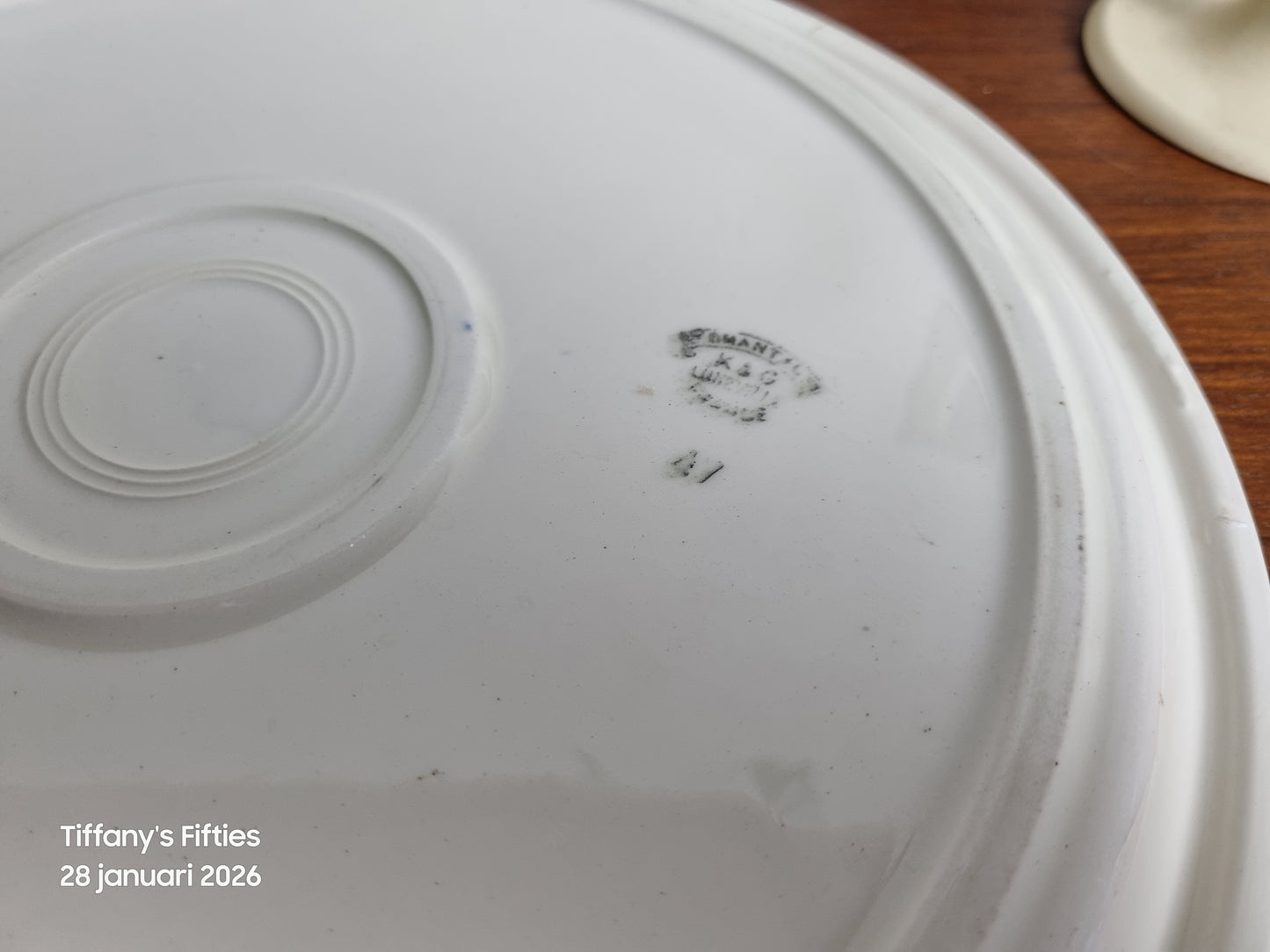 Taartbord Lunéville, rood-blauwe roos