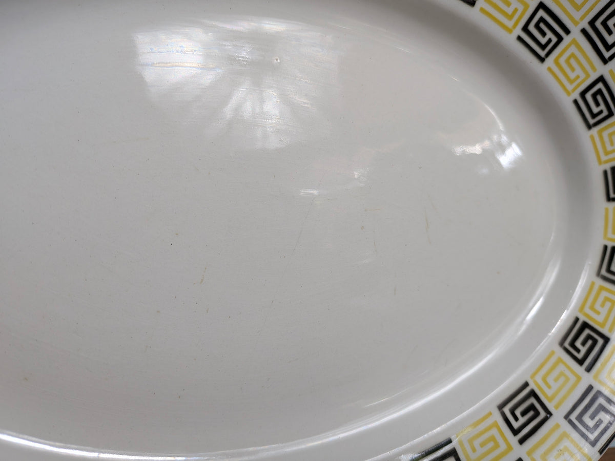 Ovale schaal Badonviller geometrisch decor geel zwart