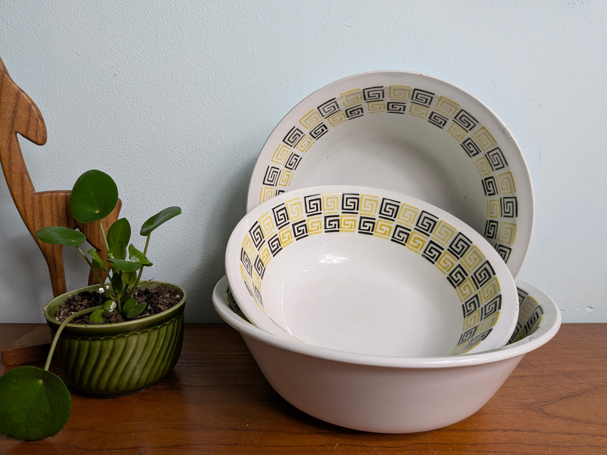 Serveerschaal Badonviller geometrisch decor geel zwart