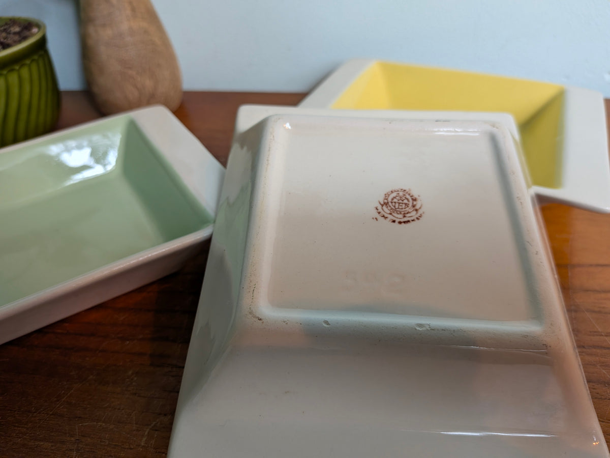 3 Schaaltjes VEB pastelkleuren