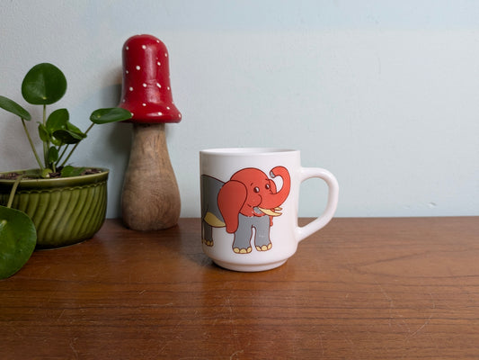 Kinderbeker Arcopal France met olifant